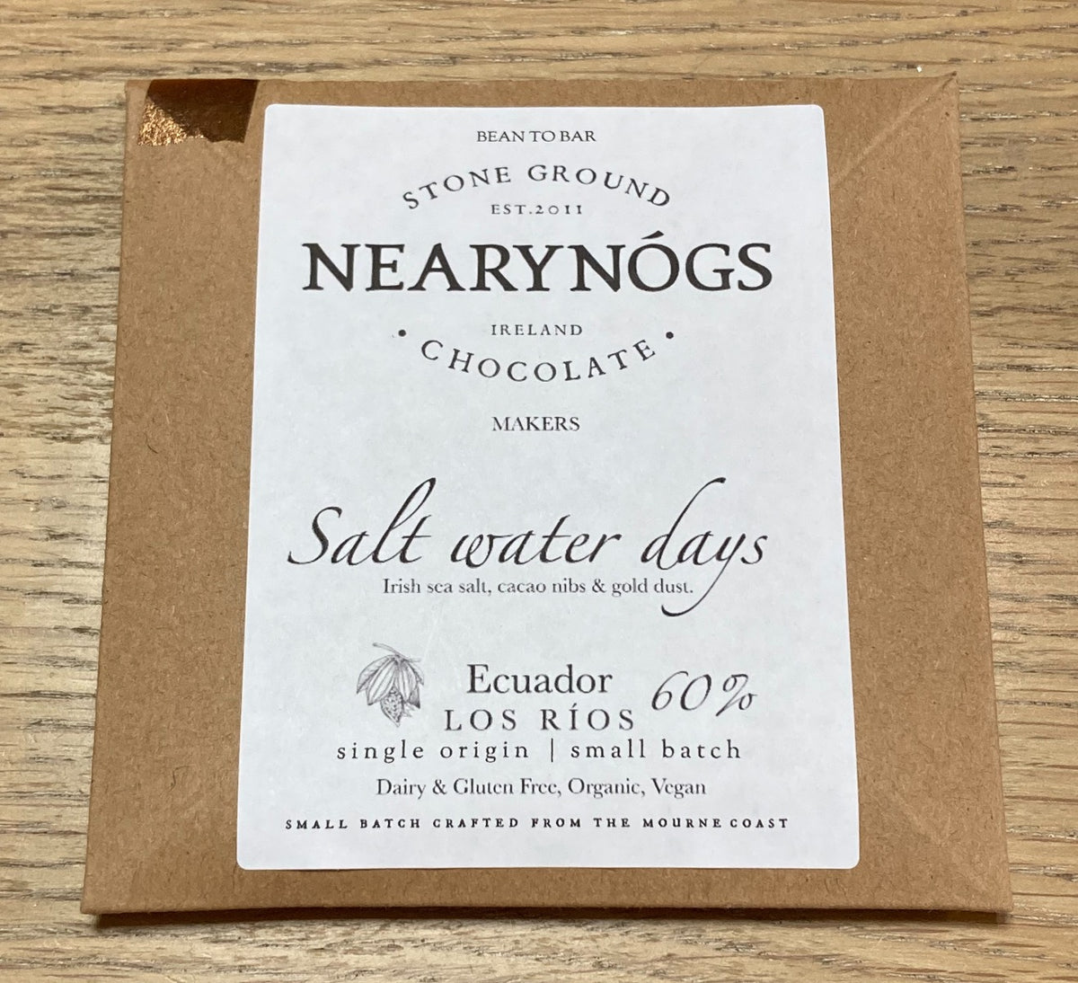 NearyNógs Salt water days - 60% Dark Chocolate with Irish Sea Salt, Cocoa Nibs and Gold Dust, 60g